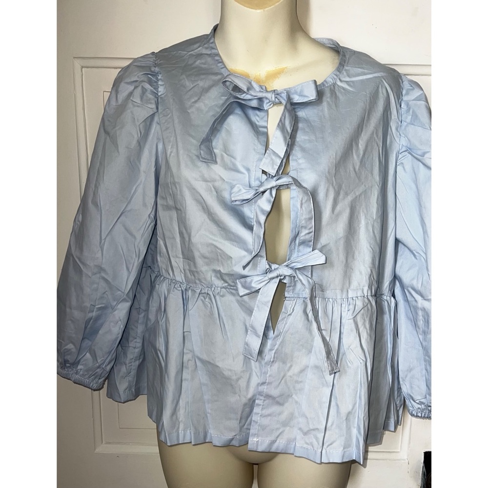 NWOT Tie Front 3/4 Sleeve Top